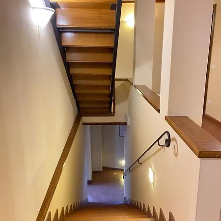 카살레 데이 센토 아크리 B&B 피렌체