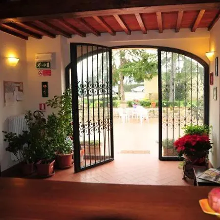 Bed and breakfast Casale Dei Cento Acri 2*