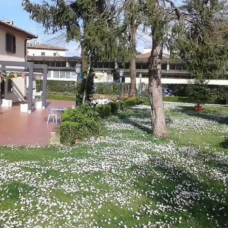 Casale Dei Cento Acri Bed and breakfast Florencia