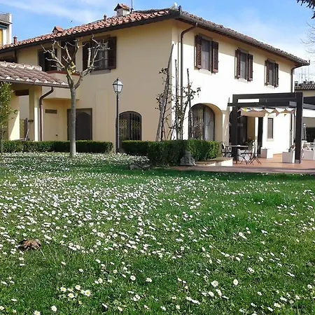 Casale Dei Cento Acri לינה וארוחת בוקר